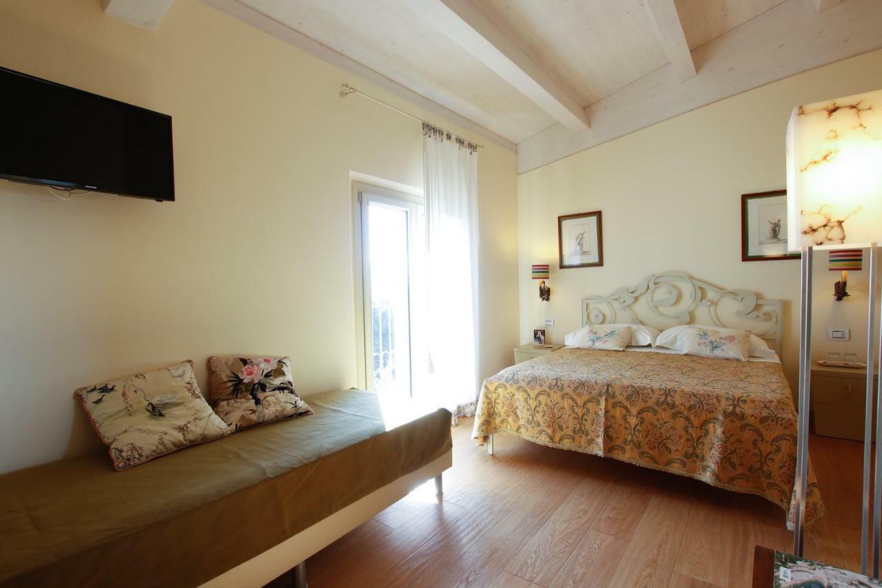B&B Villa Fioreconero Montacuto Εξωτερικό φωτογραφία